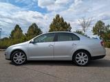 Volkswagen Jetta 1.6 Trendline Trendline - Volkswagen Jetta: Trendline