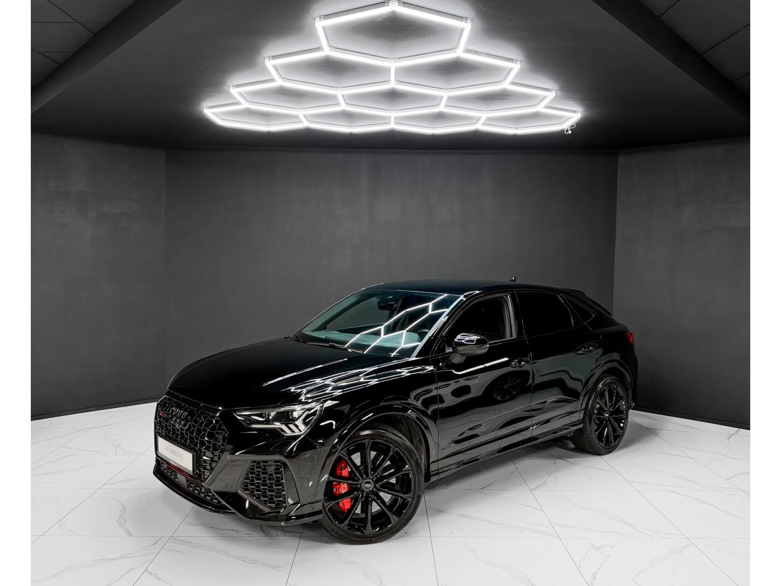 Audi RSQ3