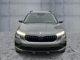 Skoda Kamiq Essence 1,0 TSI AHK SHZ FSE PDC SpurH - Kleinwagen mit Benzin-Antrieb & Anhängerkupplung