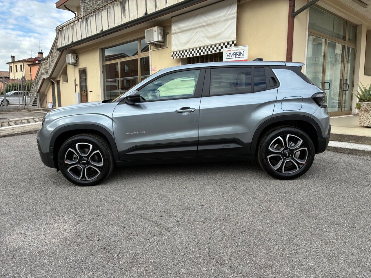 Other Jeep Avenger 1.2 Turbo 110 CV MHEV Summit imagem 2