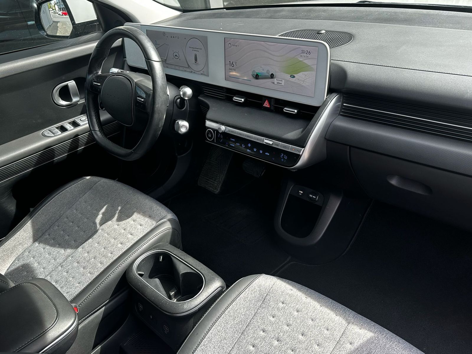 Fahrzeugabbildung Hyundai Ioniq 5 Techniq NAVI+LED+SHZ+KAMER+WP+ACC+AHK+19