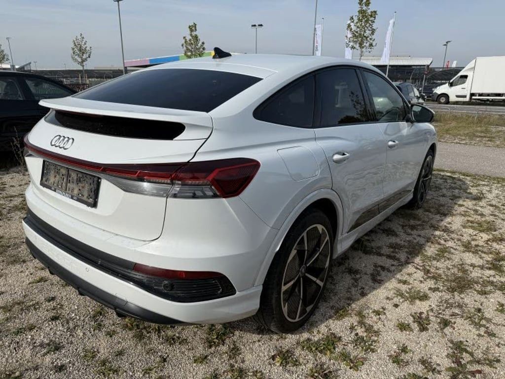 Audi Q4 Sportback 50 e-tron quattro 20.375.- netto imagem 3