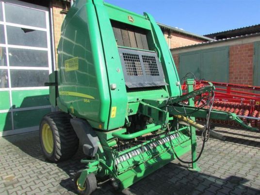 John Deere 864 Premium