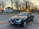 Mercedes-Benz E 350 E -Klasse Lim. E 350 - Mercedes-Benz E 350 aus 2005