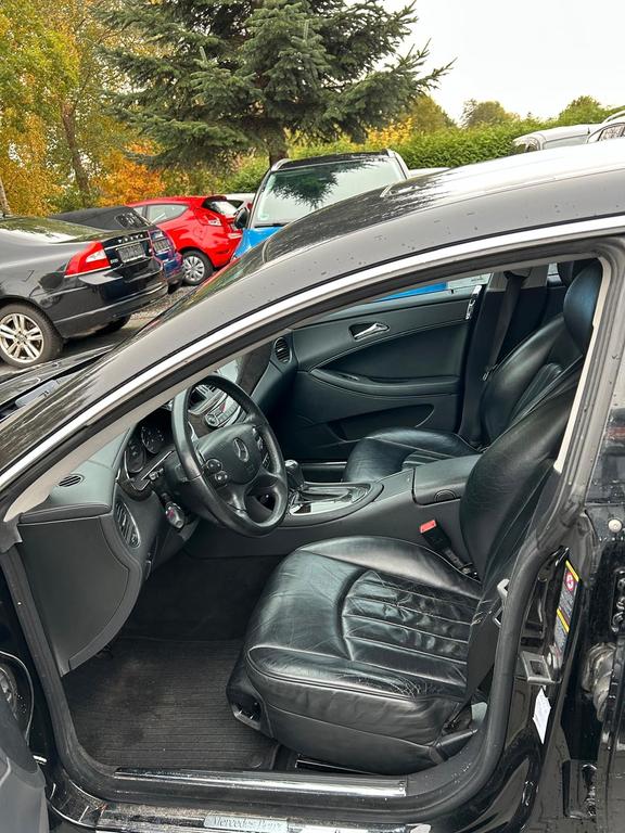 Mercedes-Benz CLS 320