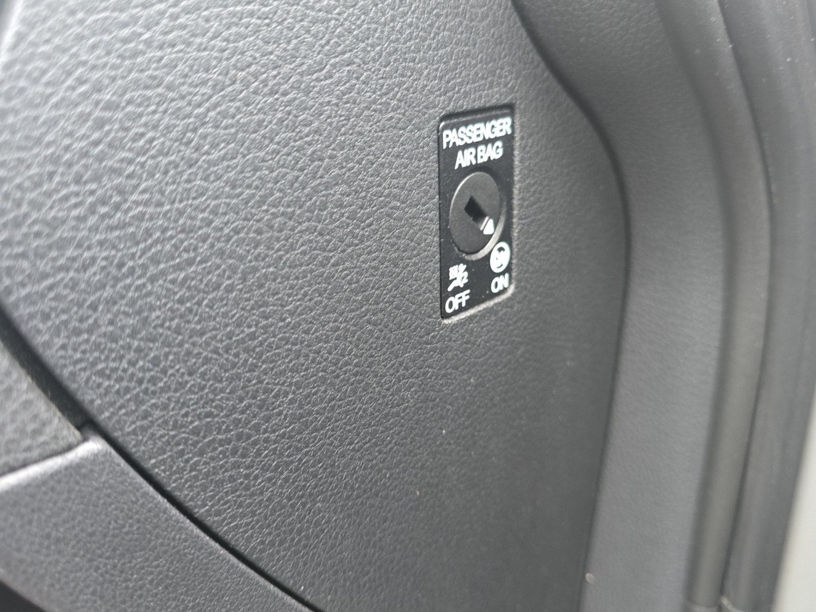 Fahrzeugabbildung Volkswagen Golf VII Cup AUS 1.HAND /Panorama/NAVI/PDC