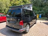 Volkswagen T6 mit Wohnmobil Zulassung  - Kastenwagen mit 4 Schlafplätzen