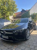 Mercedes-Benz CLA 200 Shooting Brake -