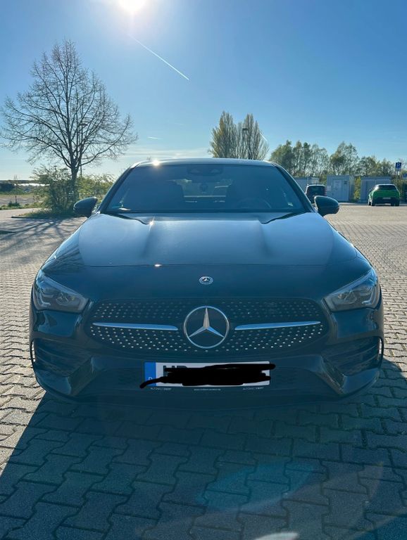 Image of Mercedes-Benz CLA 200