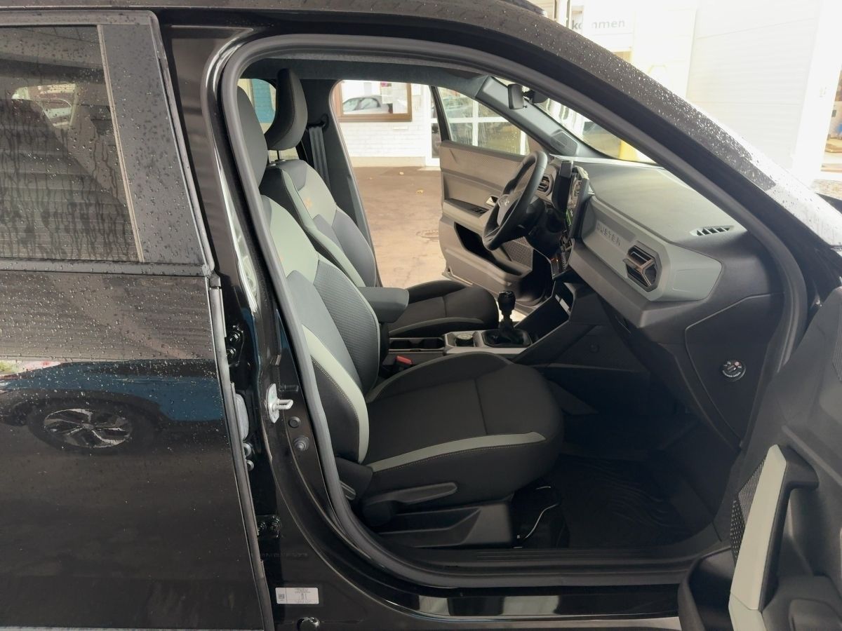 Fahrzeugabbildung Dacia Duster Extreme TCe 130 4x4 City +Technikpaket
