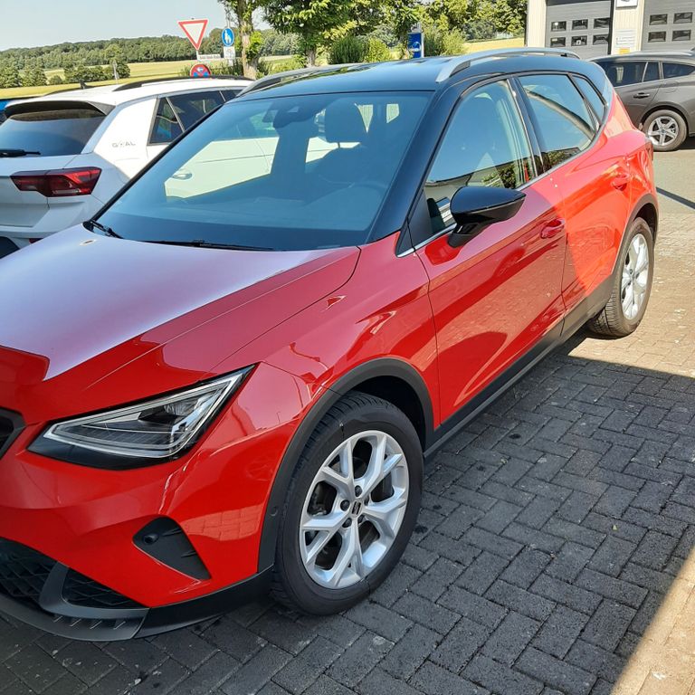 Seat Arona — fotografia 2