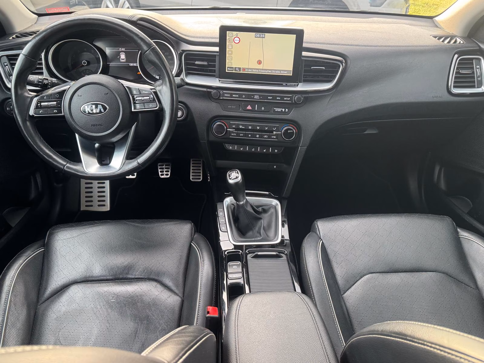 Kia Ceed 1.4 TGDI Platinum Edition*PANO*NAVI*RFK*SHZ