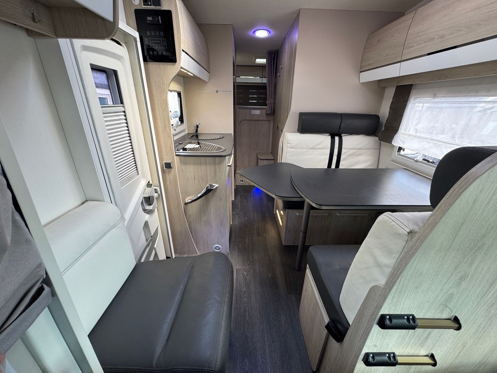 Fahrzeugabbildung Chausson Alkoven C714 GA VIP M20 FIAT DUCATO MAXI SOLAR