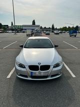 BMW E93 320d Cabrio Austauschmotor! - BMW 320 aus 2010: 320d