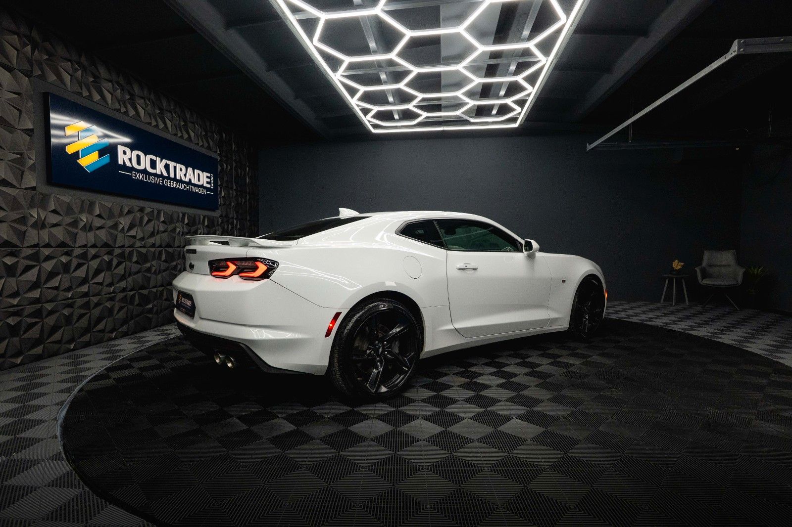 Fahrzeugabbildung Chevrolet Camaro 6.2 SS Coupe RS Performance *CarPlay*LED*
