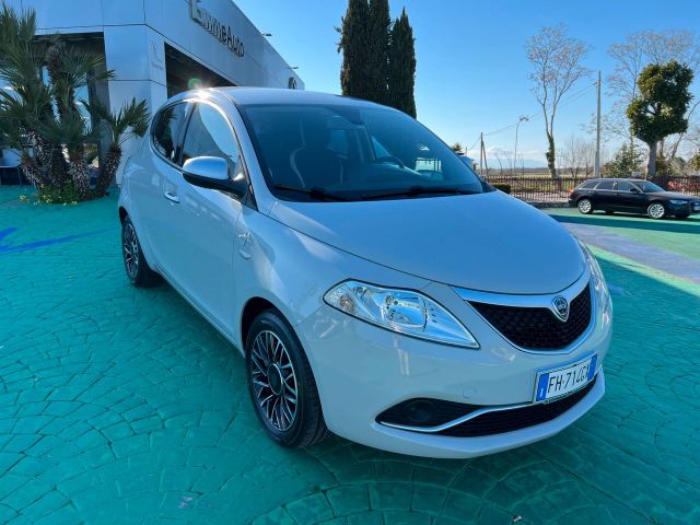 Lancia Ypsilon 1.2 69 CV 5 porte GPL Ecochic Mya