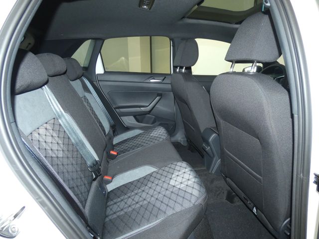 Polo 1.0 TSI R-Line DSG PANO KAMERA GARANTIE