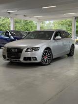 Audi A4 Avant Attraction