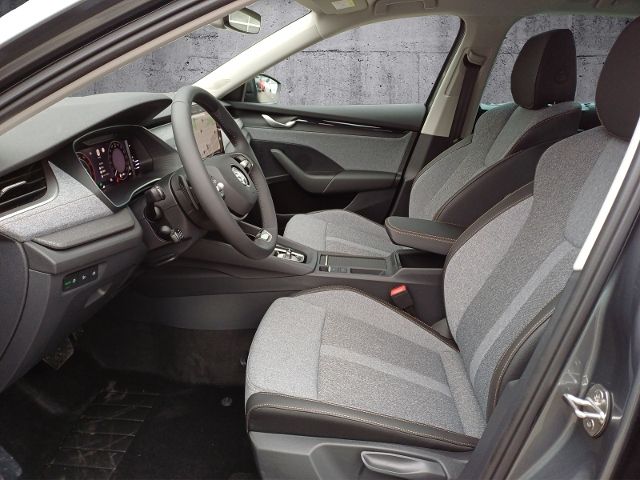 Octavia Combi 2.0 TDI Selection DSG/ACC/AHK/LED/