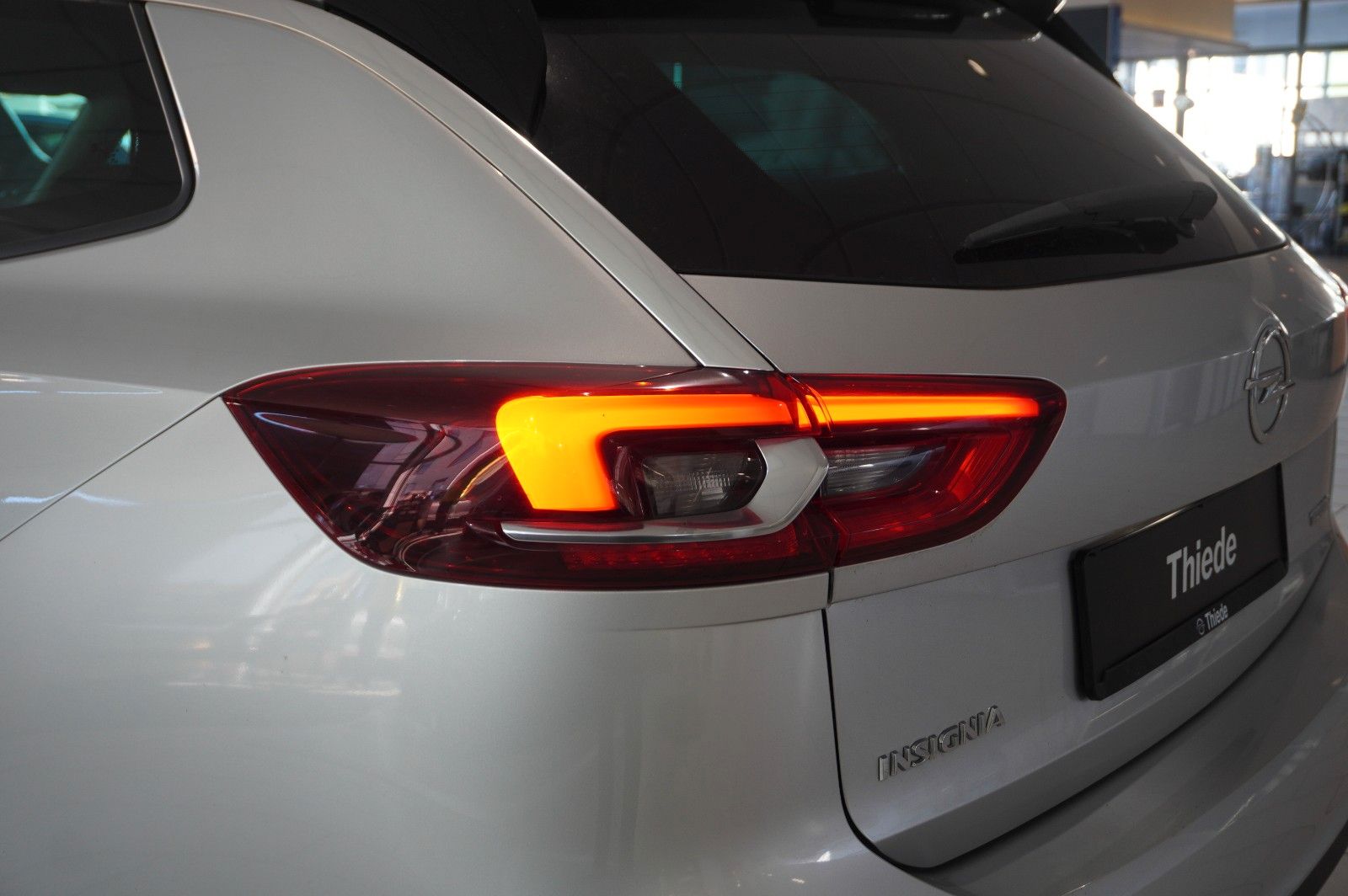 Fahrzeugabbildung Opel Insignia B ST 1.5T DYNAMIC NAVI/MATRIX/KAMERA/SH