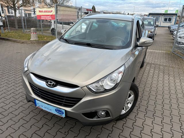 Hyundai ix35 2.0 Style 2WD*LEDER*MFL*SHZ*PDC*TEMP*KLIMAT