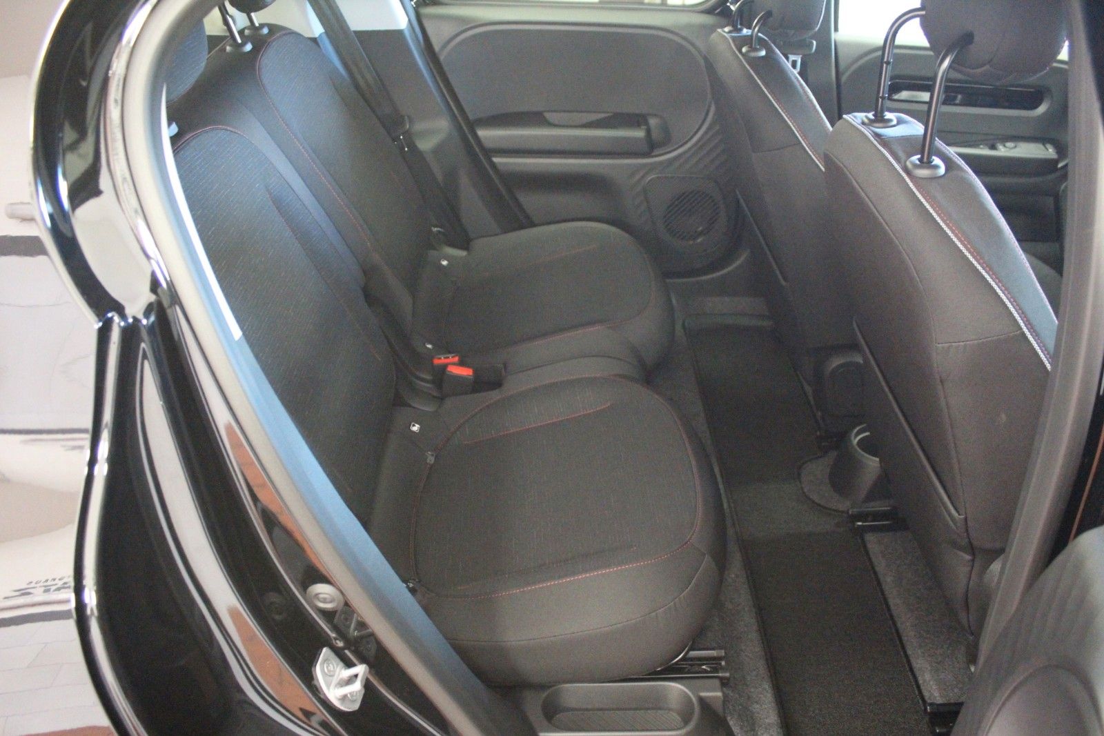 Fahrzeugabbildung Renault Twingo E-Tech 80 Urban Range *Techno*Sitzheizung