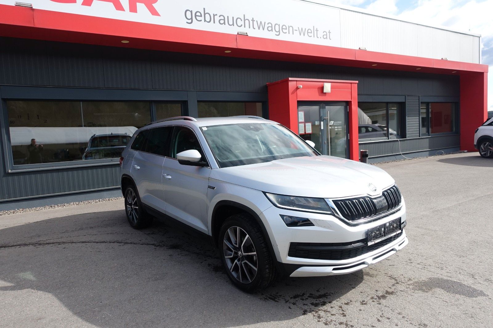 Skoda Kodiaq Scout 4x4 *WEBASTO*RFK*LED*NAVI*EXP.15250 imagem 3