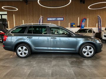 Skoda Octavia Combi Style *Xenon*Klima*ACC*