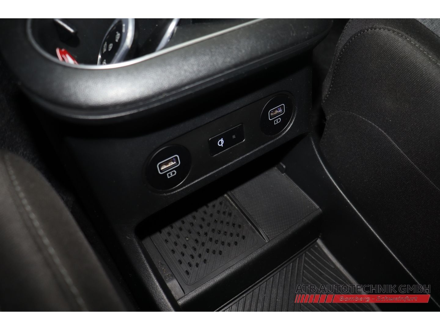 Fahrzeugabbildung Hyundai IONIQ 5 DYNAMIQ 77,4 kWh SOH 97,5% Navi Apple Ca