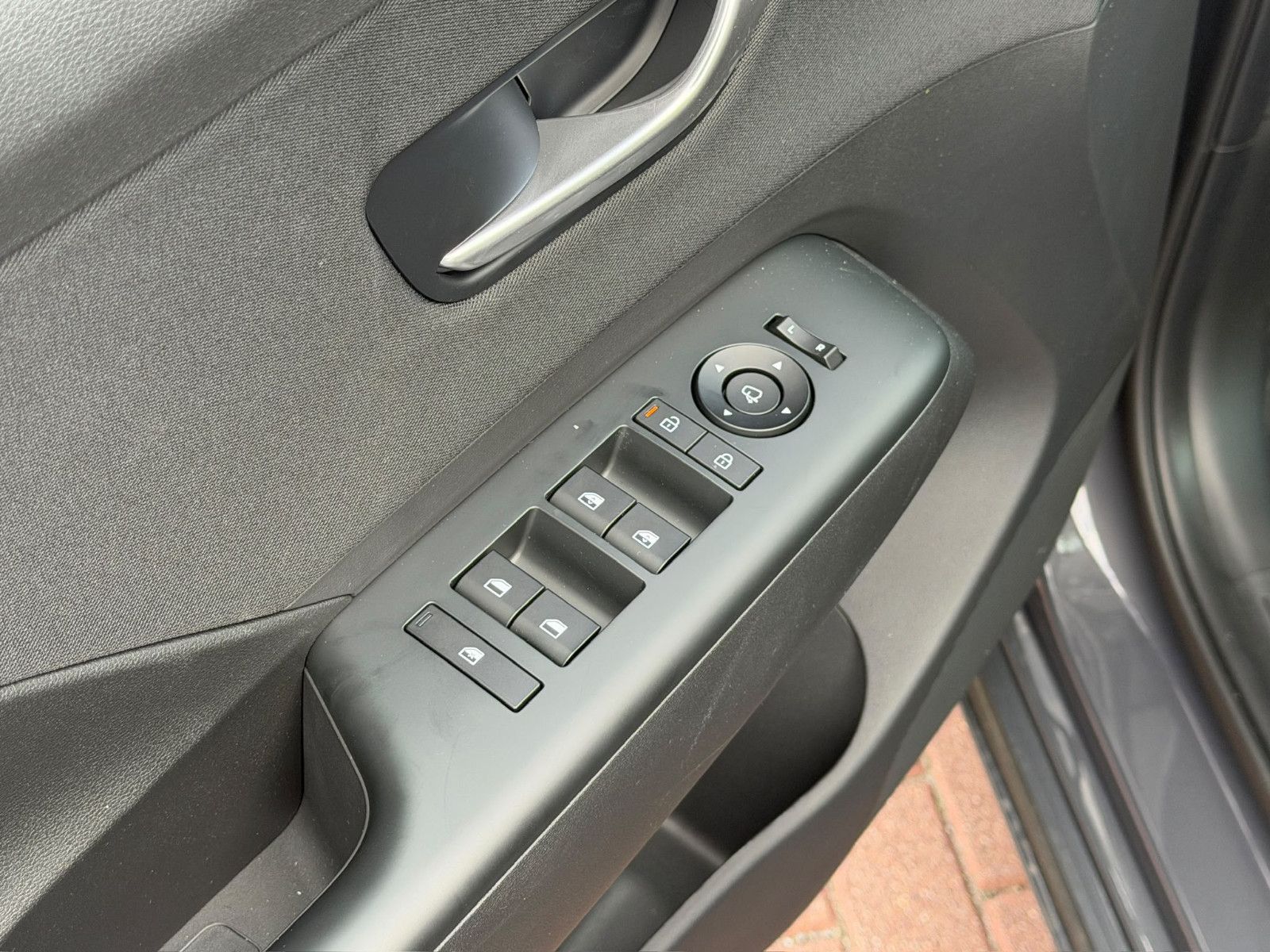 Fahrzeugabbildung Hyundai KONA EV Trend 150 kW *RW507KM*Navi*ACC*LED*RFK*