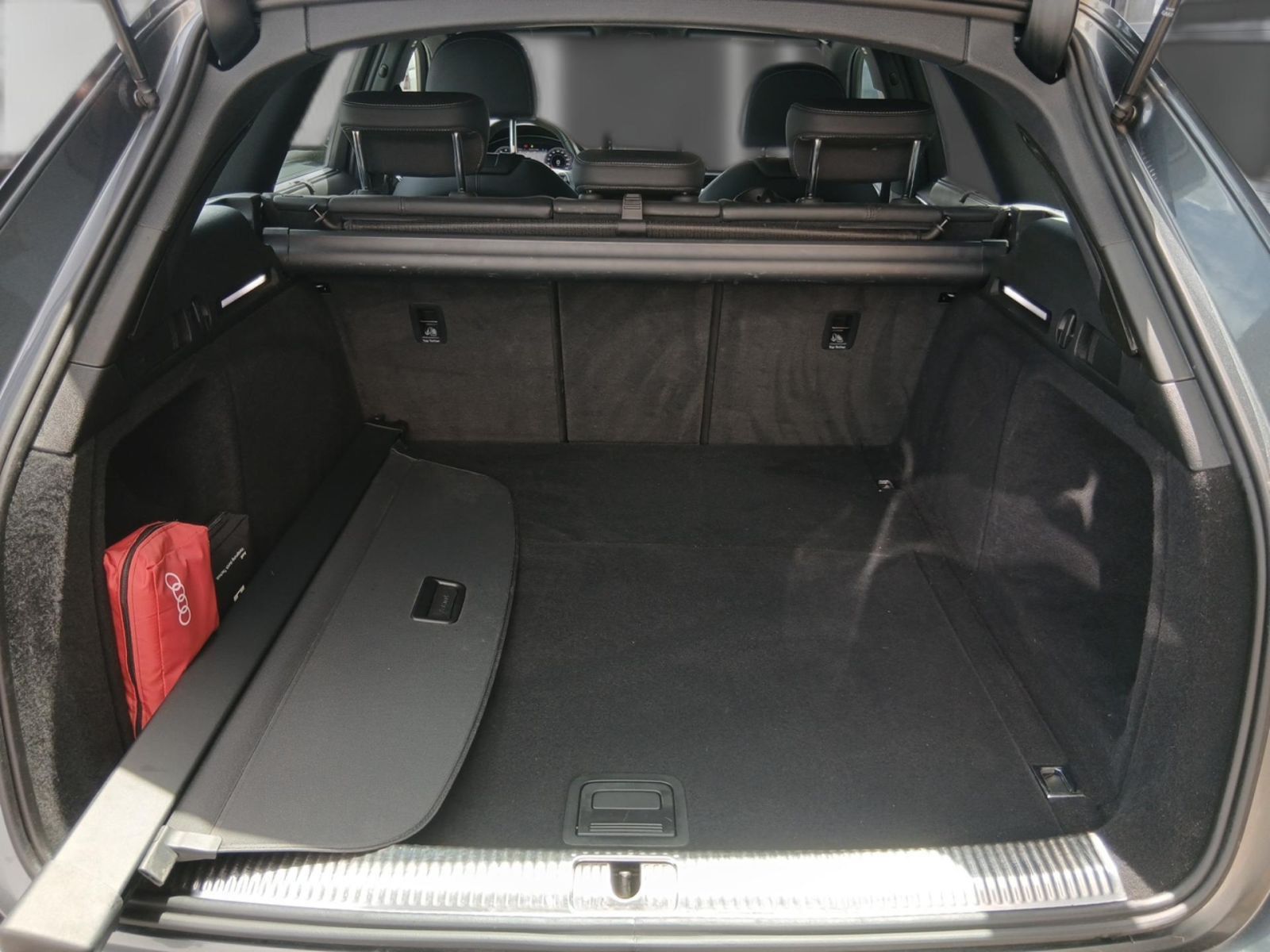 Audi A4 - Bild 22