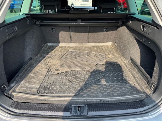 Passat Variant Business 1.5 TSI DSG LED Navi AHK