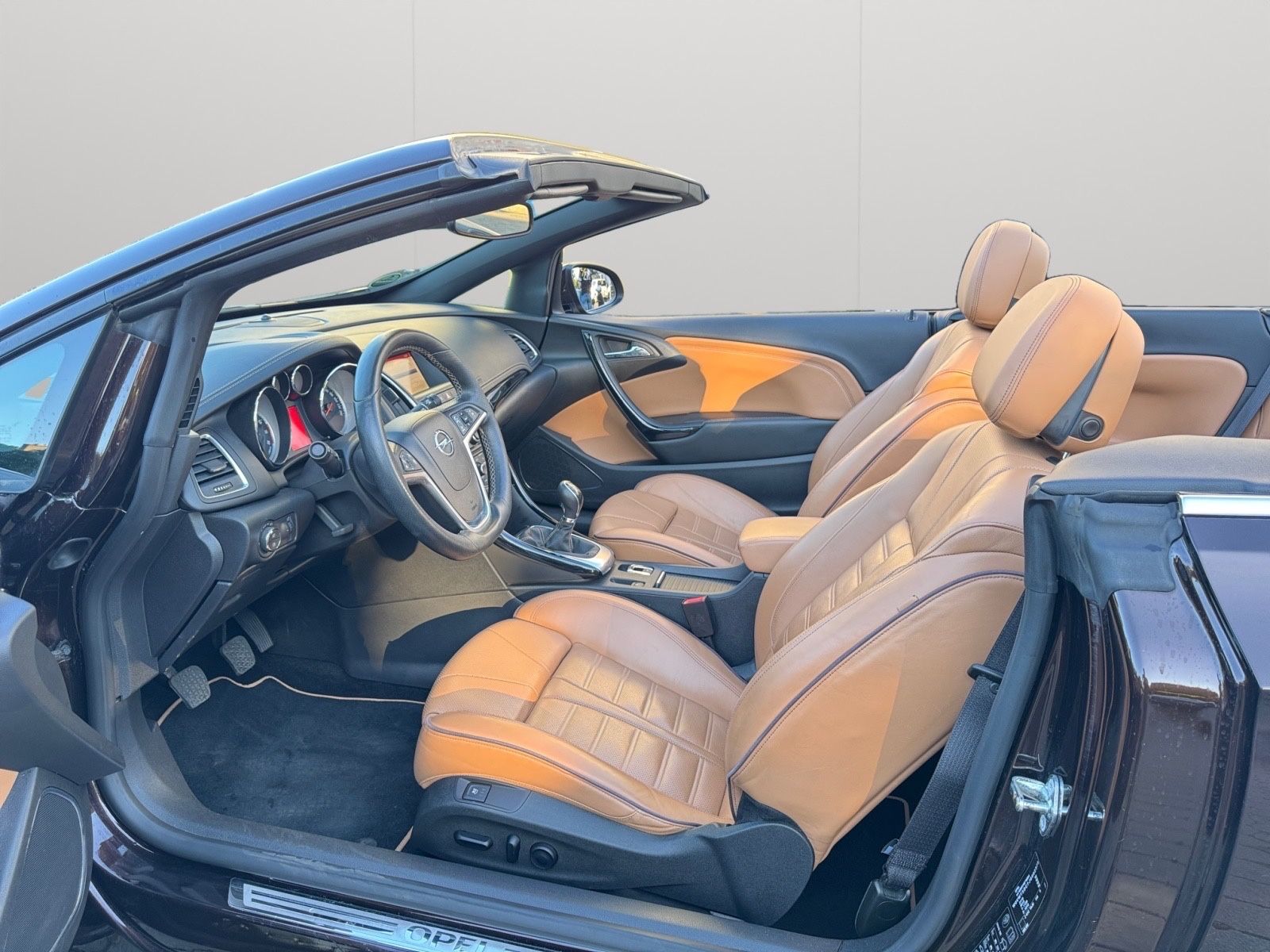 Fahrzeugabbildung Opel Cascada Ultimate ecoFlex*LED*8Fach Alu*Leder