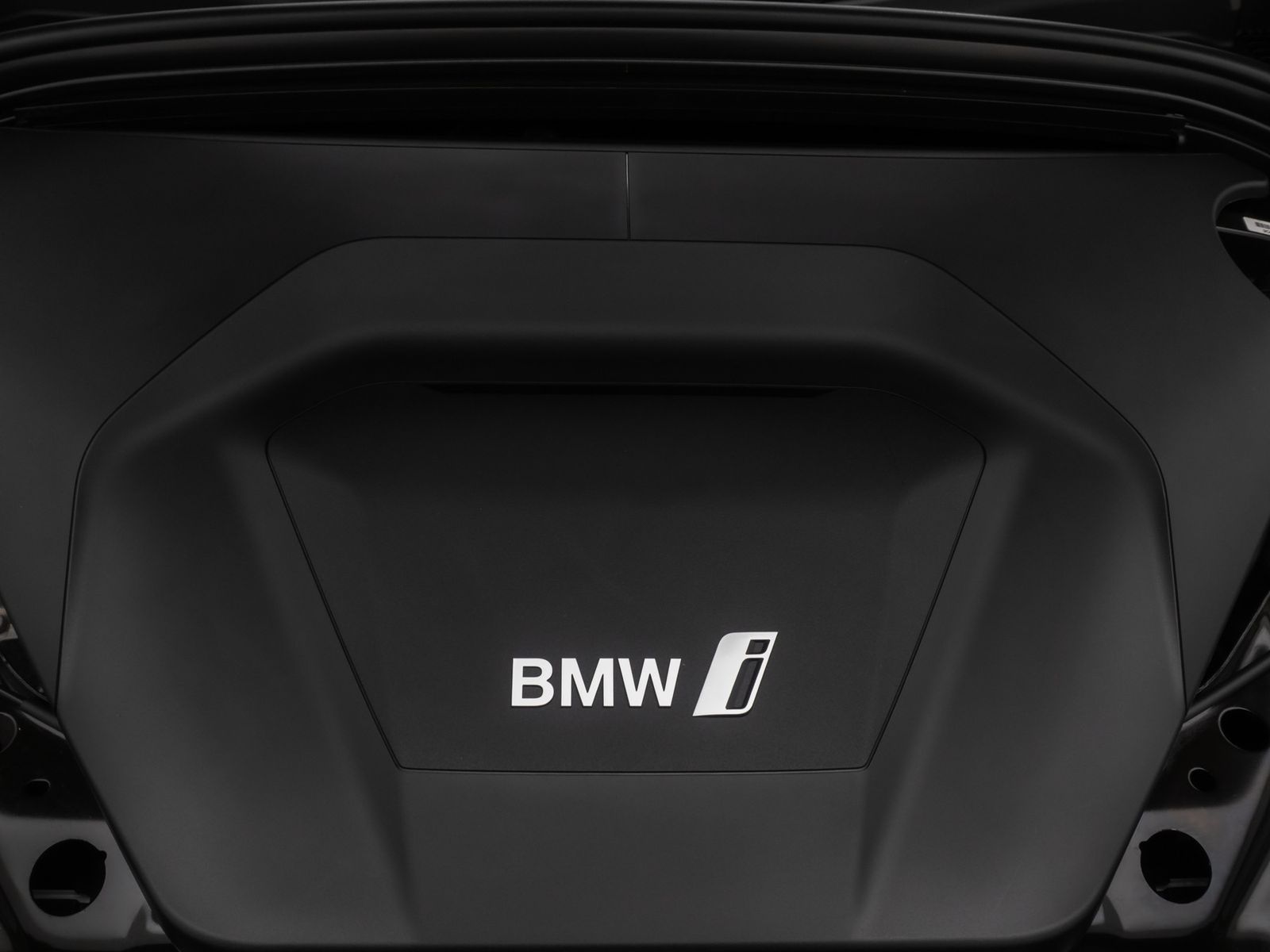 Fahrzeugabbildung BMW iX2 xD30 M Sport 360&deg;HUD DAB H/K Komfort AHK ACC