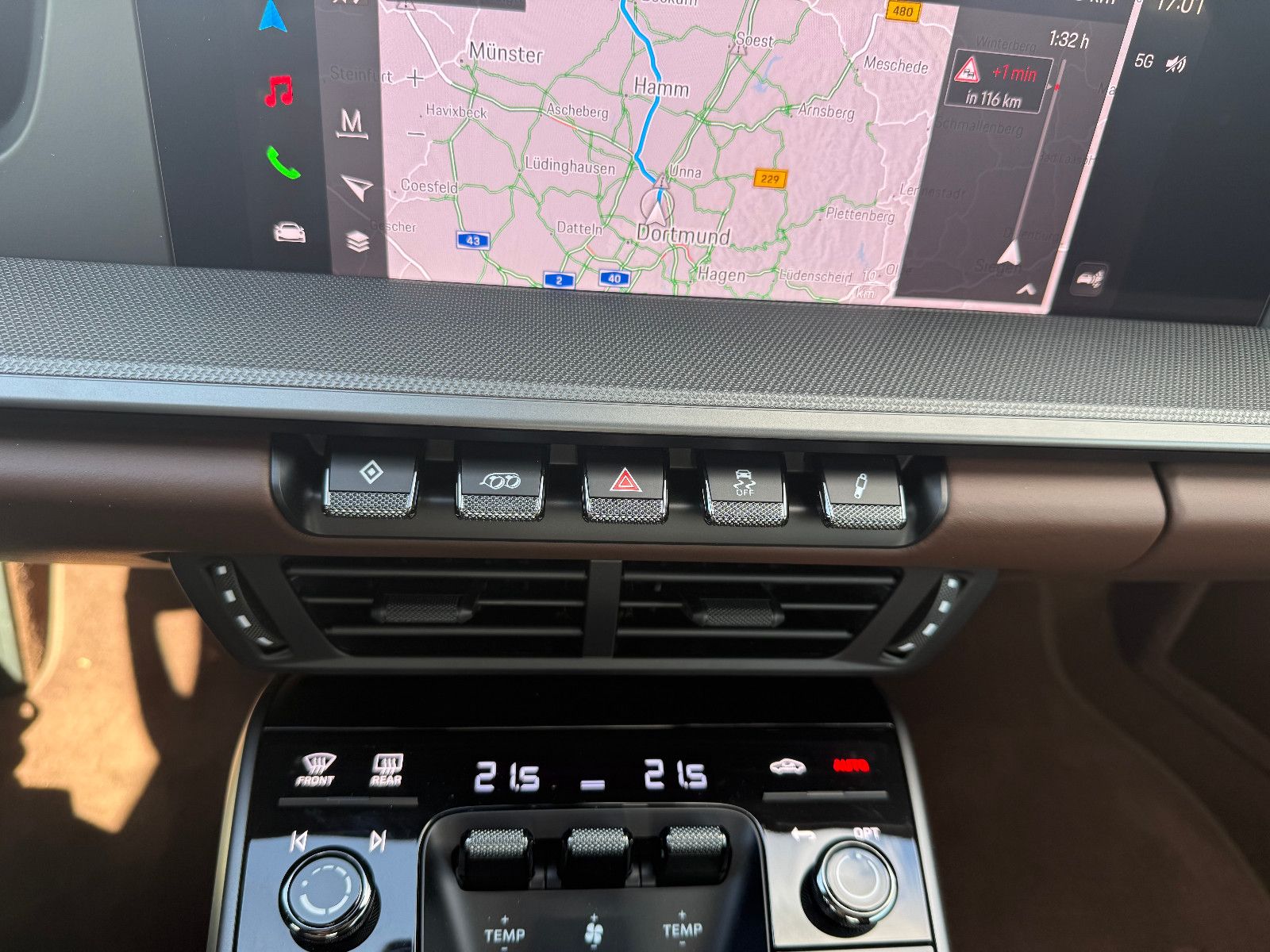 Fahrzeugabbildung Porsche 992.2/911 Carrera S Cabrio-BOSE-14Wege-LED