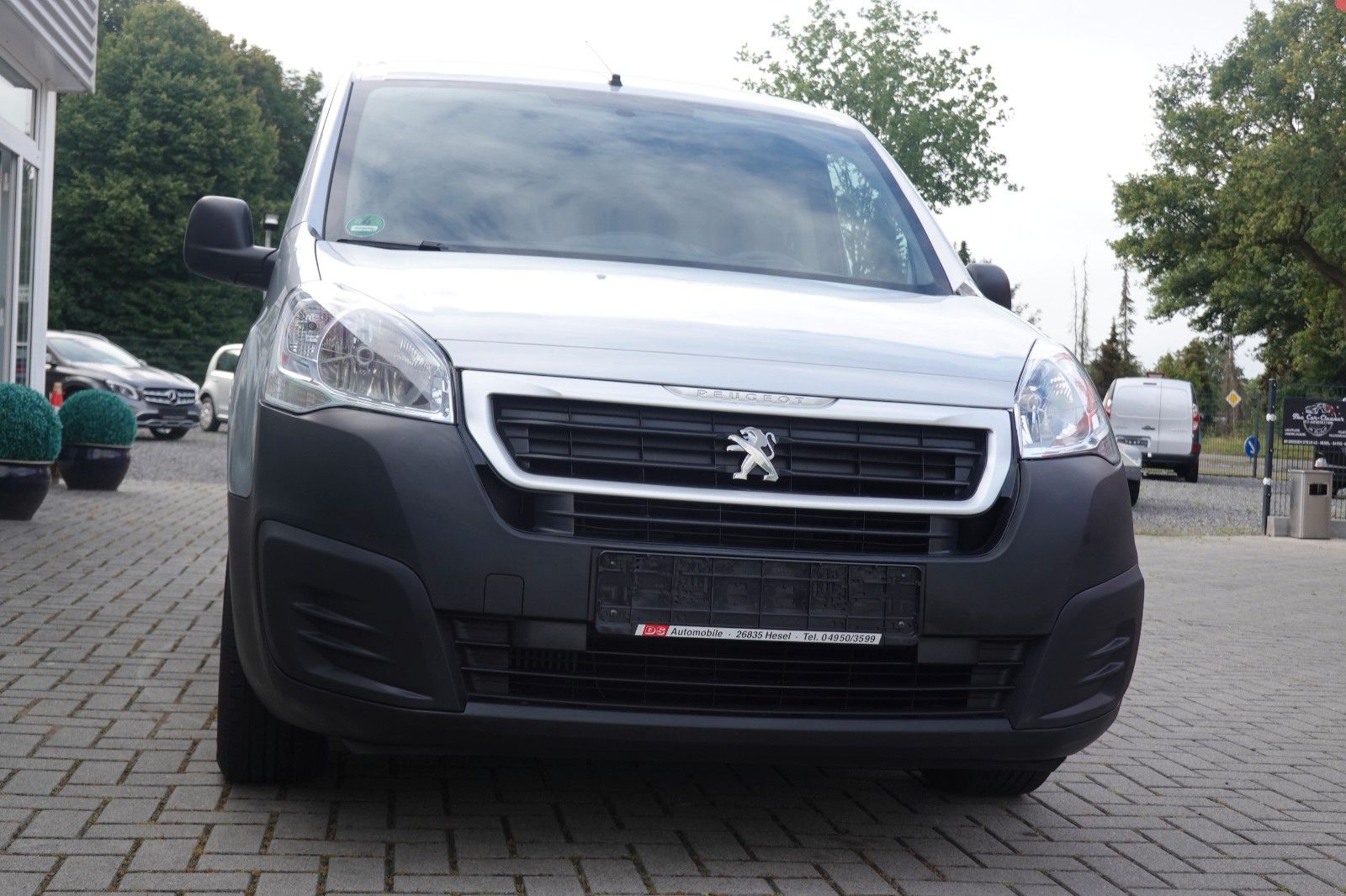 Fahrzeugabbildung Peugeot Partner L1 Premium 1a gepflegt .