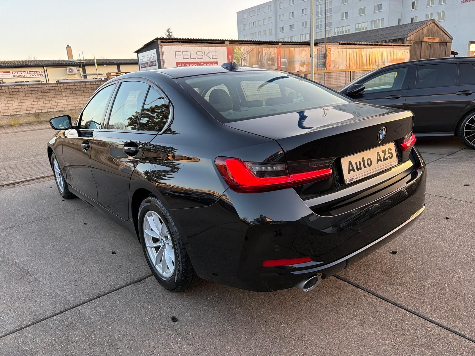 BMW 320d Limousine/FACELIFT/1.Hd/NAVI/HEAD UP/PDC foto 6