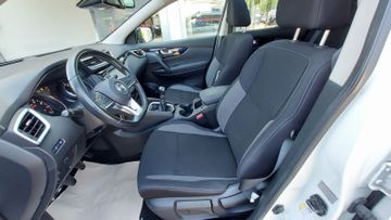 Nissan Qashqai N-Way + PanDach+AHK+Kamera+Navi+SHZ+WR