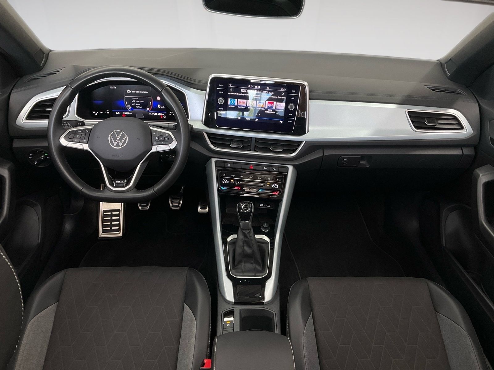 Volkswagen T-Roc - Bild 11