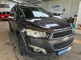 Chevrolet Captiva 2.2 D LT 2WD - Chevrolet mit Diesel-Antrieb: Geländewagen