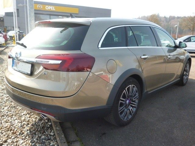 Insignia A Country Tourer Basis 4x4
