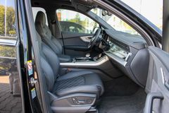AUDI SQ7 / HUD / LED / PANO / MATRIX / 22-ZOLL