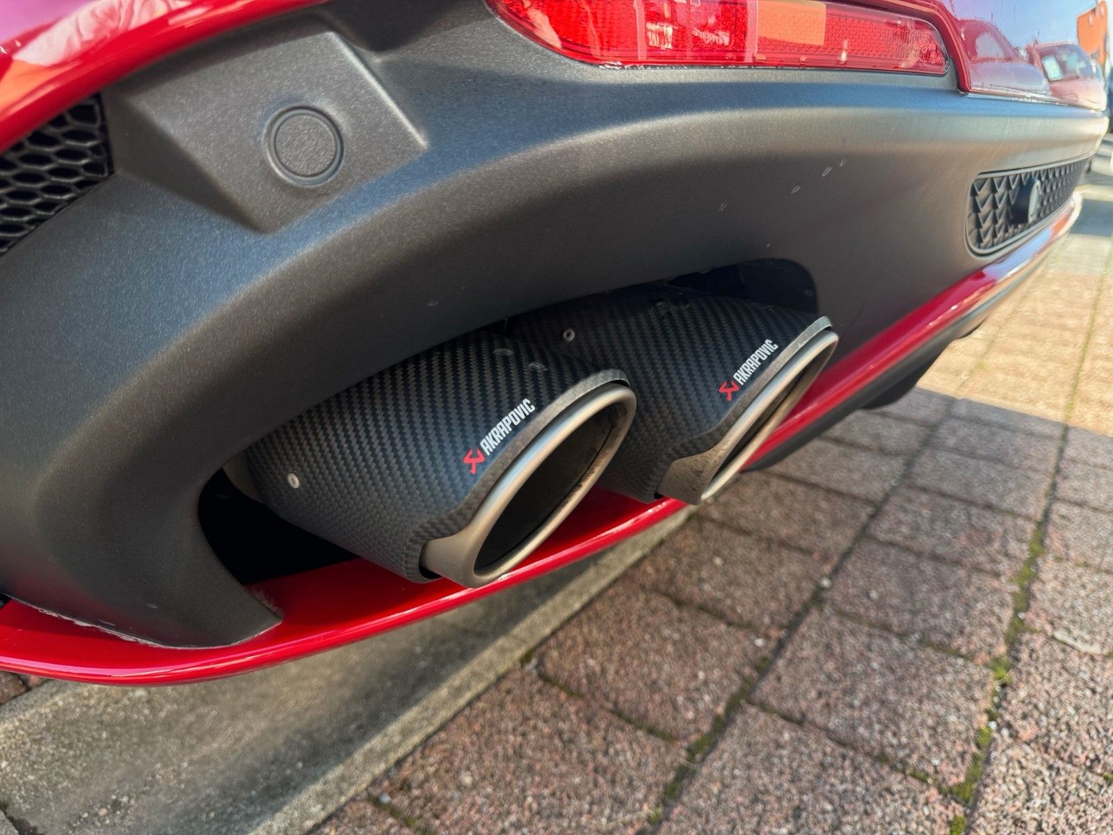 Fahrzeugabbildung Alfa Romeo Stelvio Quadrifoglio Q4 510PS Akrapovic Panorama