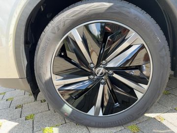 Nissan Qashqai N-Connecta 1.3 DIG-T MHEV 158 PS Panoram