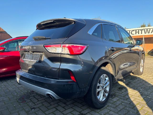 Ford Kuga Plug-In Hybrid Titanium