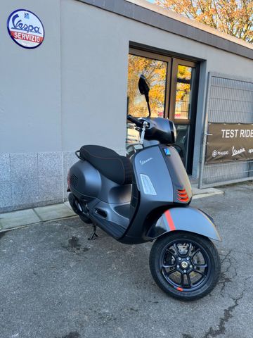 Vespa GTS 300 Super Sport E5