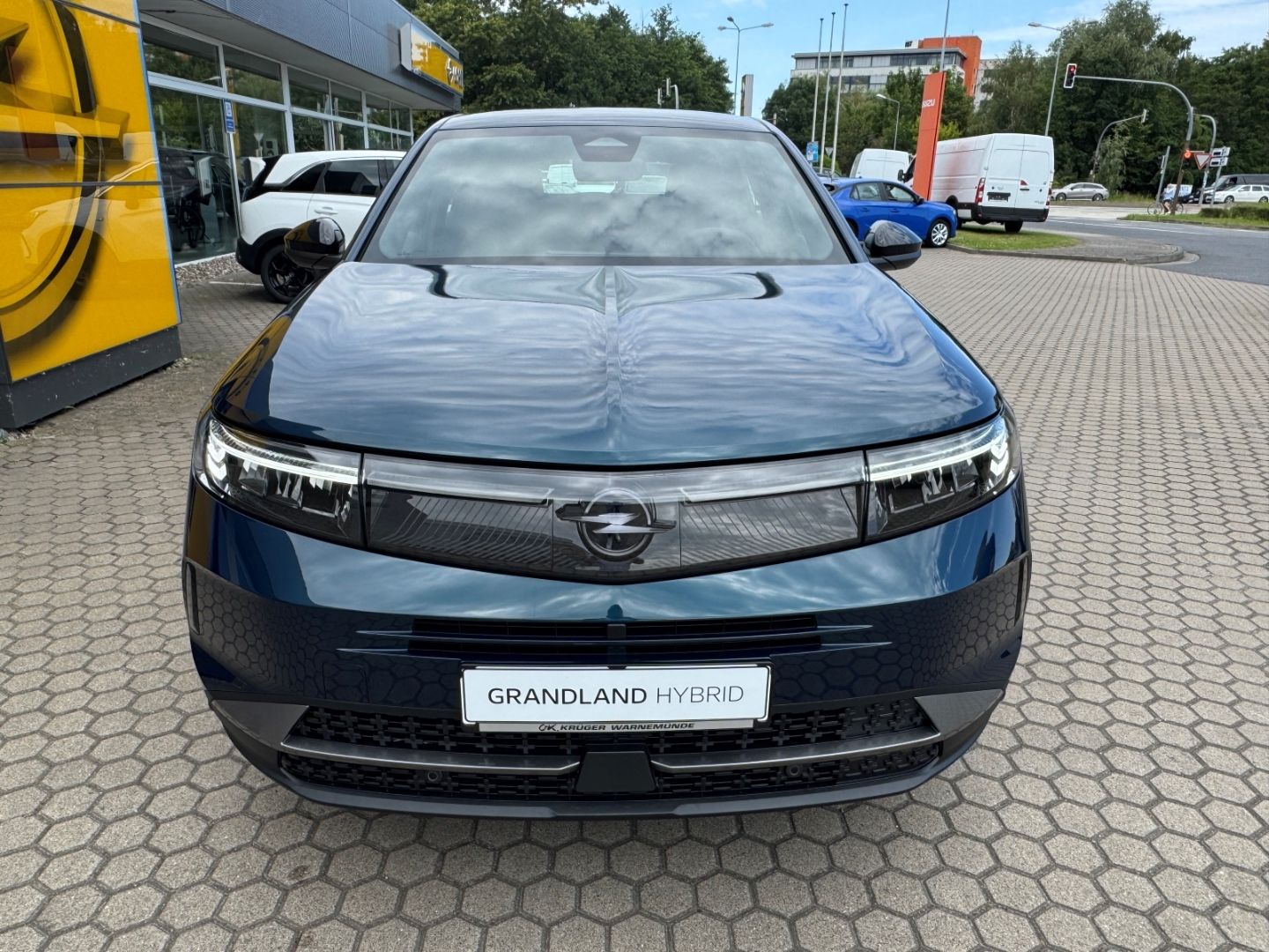 Fahrzeugabbildung Opel Grandland 1.2 Edition SHZ+LHZ+Kamera+Allwetter