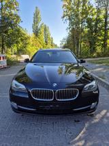 BMW 525d Touring Head up Display Leder Xenon Ahk - BMW 525 in Berlin