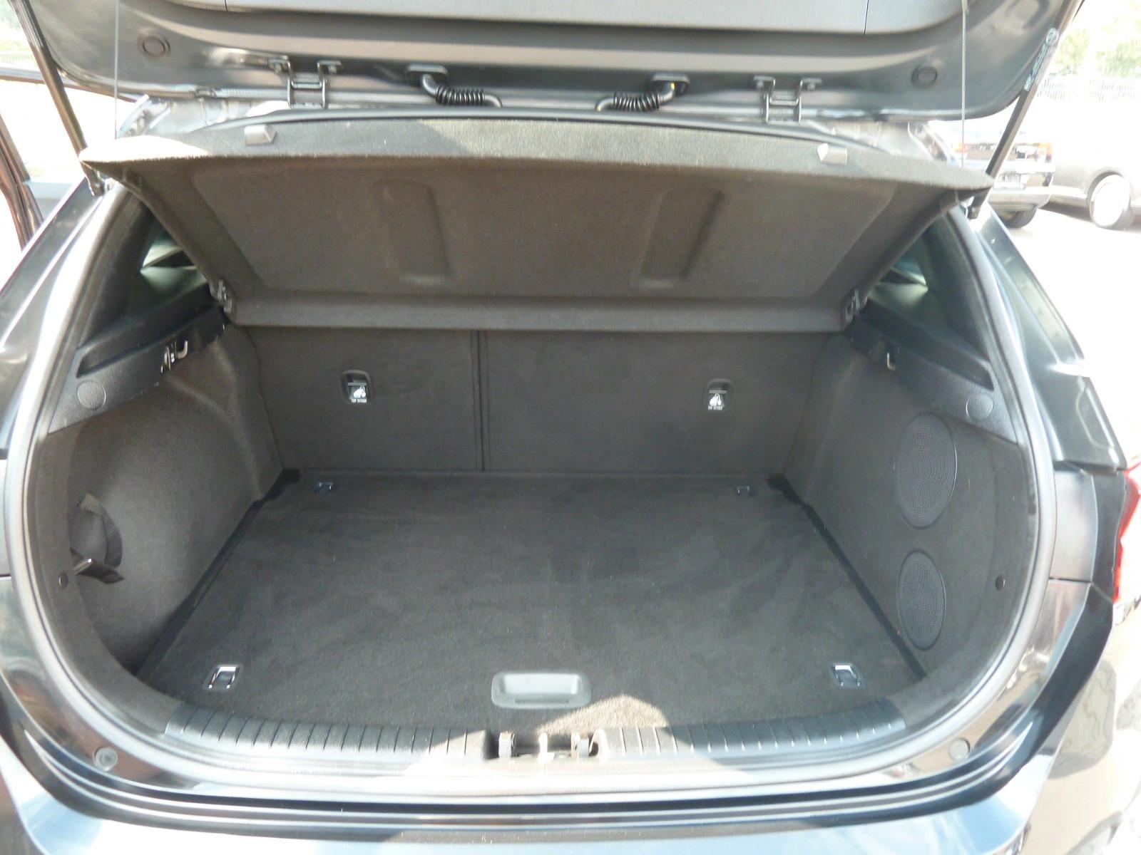 Kia cee'd / Ceed