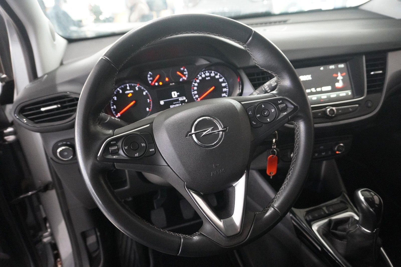 Fahrzeugabbildung Opel Crossland (X) 1.2 EDITION NAVI/LED/KAMERA/DAB+